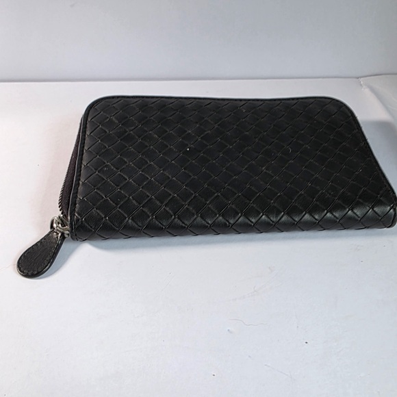 Bottega Veneta Intrecciato Leather Long Wallet - Picture 2 of 7